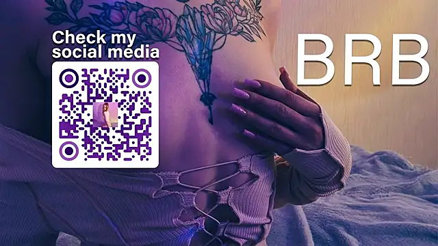 Chanel Gill online show from September 16, 2025, 6:53 pm