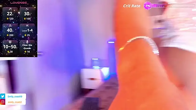 EmilyCoast-1 online show from September 26, 2025, 7:07 pm