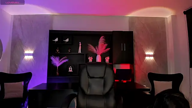 JennaOlsonX online show from October 9, 2025, 6:28 pm