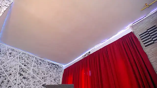 hornytsblonde online show from September 16, 2025, 3:46 pm