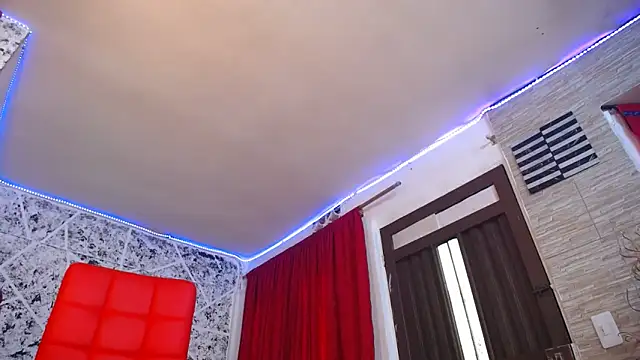 hornytsblonde online show from October 19, 2025, 4:29 pm