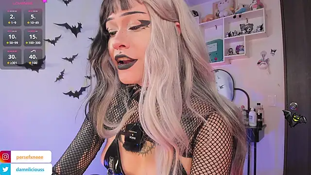 damnliciousss online show from October 31, 2025, 3:18 am