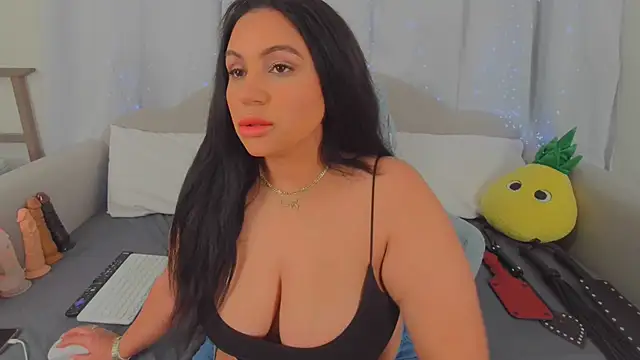 MeghanXO online show from February 12, 2026, 2:23 pm