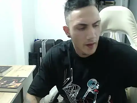 xxxtreme master7 online show from December 3, 2025, 12:18 am