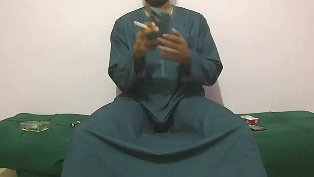 foxsanSs online show from October 2, 2025, 7:43 pm