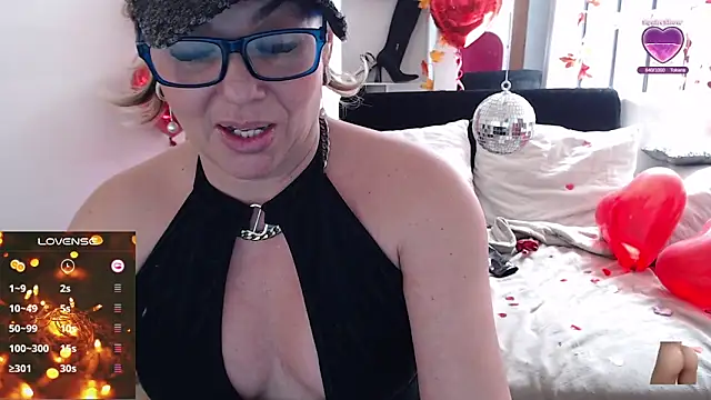 Snapshot of Myrnasexxx chatting on February 15, 2025, 6:44 pm Myrnasexxx online show from February 15, 2025, 6:44 pm