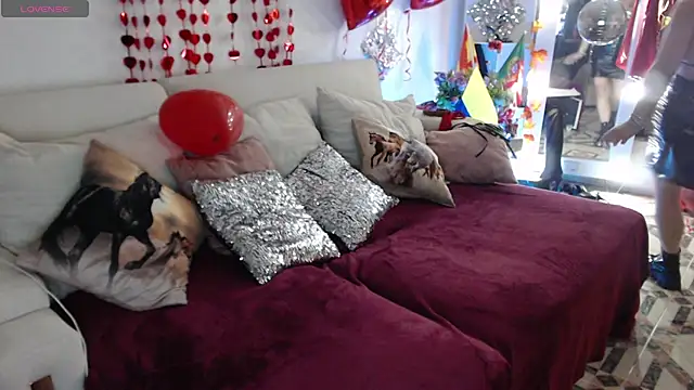 Snapshot of Myrnasexxx chatting on March 16, 2025, 1:28 am Myrnasexxx online show from March 16, 2025, 1:28 am