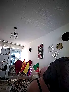 Snapshot of Myrnasexxx chatting on September 8, 2025, 2:27 pm Myrnasexxx online show from September 8, 2025, 2:27 pm