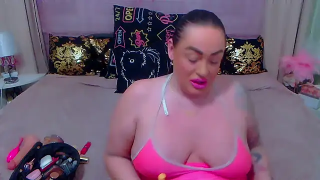 BustyVicky online show from March 13, 2025, 10:21 pm