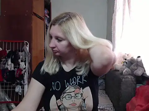 BustyBlond online show from February 27, 2025, 2:00 pm