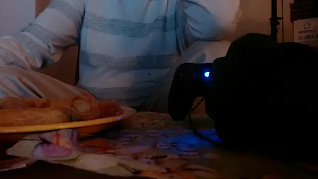 Cordt27 online show from April 8, 2026, 8:09 pm