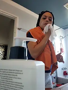 Snapshot of RuggyRackz chatting on October 28, 2025, 4:20 pm RuggyRackz online show from October 28, 2025, 4:20 pm