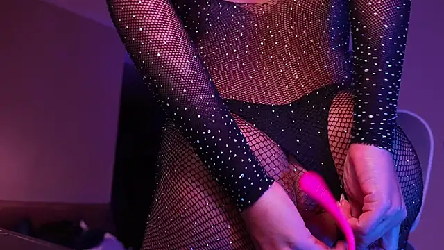 GabriSaenz online show from December 28, 2024, 12:36 am