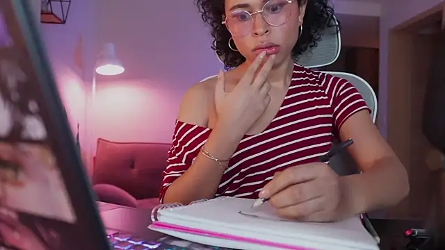 GabriSaenz online show from February 1, 2025, 2:58 am