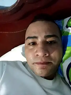 EISONREINA11 online show from November 6, 2025, 11:22 am