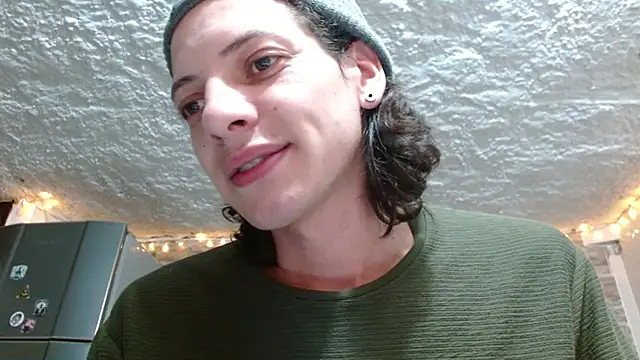 Snapshot of omar_alurba chatting on September 23, 2025, 11:08 pm omar alurba online show from September 23, 2025, 11:08 pm