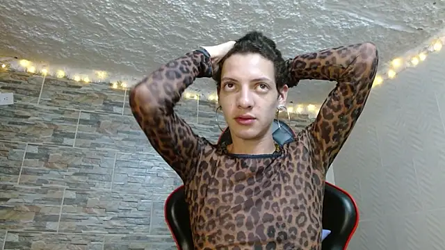 Snapshot of omar_alurba chatting on October 19, 2025, 6:41 pm omar alurba online show from October 19, 2025, 6:41 pm