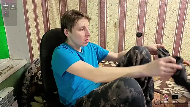 darienlarge online show from December 14, 2025, 7:07 pm