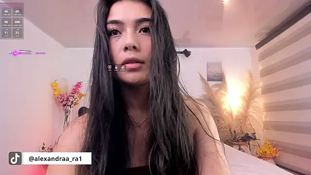 Alexandra ra online show from February 17, 2025, 4:53 am