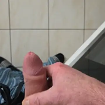 Zauberstab8 online show from November 1, 2025, 9:33 am