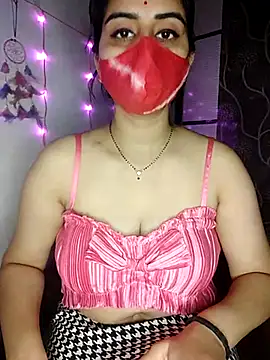 Nisha candy online show from February 19, 2025, 7:05 pm