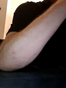 curiouscock38 online show from October 24, 2025, 7:27 am