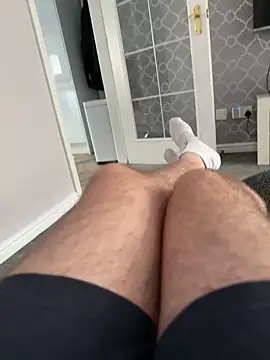 Snapshot of Furdale chatting on October 9, 2025, 1:53 pm Furdale online show from October 9, 2025, 1:53 pm