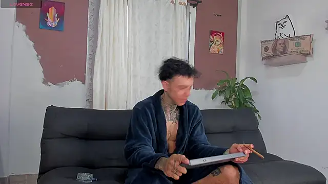 Aron ford online show from October 17, 2025, 11:57 am