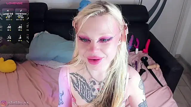 Snapshot of HelenGoat chatting on December 12, 2024, 3:05 pm HelenGoat online show from December 12, 2024, 3:05 pm