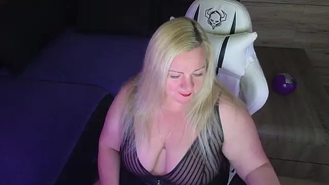 MolligSpielle online show from October 2, 2025, 7:54 pm