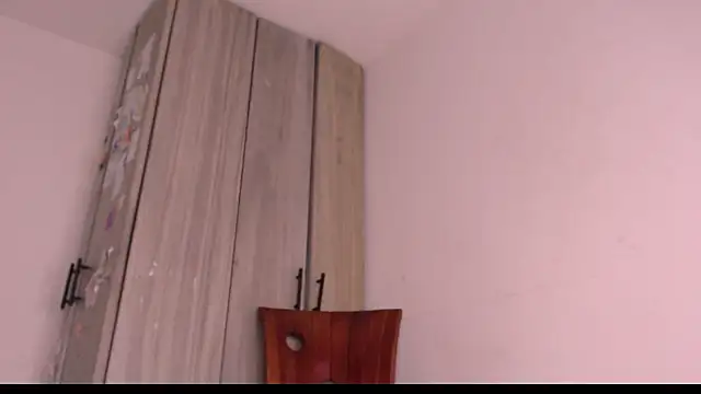 nicolstivens online show from December 4, 2024, 8:18 pm