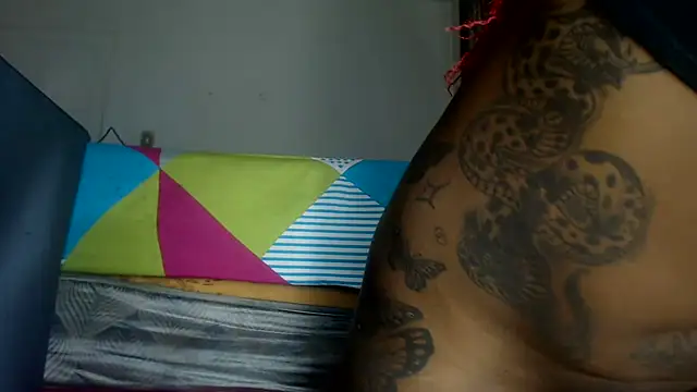 Snapshot of Devill_x chatting on November 18, 2025, 1:04 pm Devill x online show from November 18, 2025, 1:04 pm