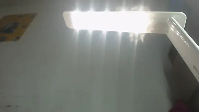 Snapshot of Devill_x chatting on December 17, 2025, 2:06 am Devill x online show from December 17, 2025, 2:06 am