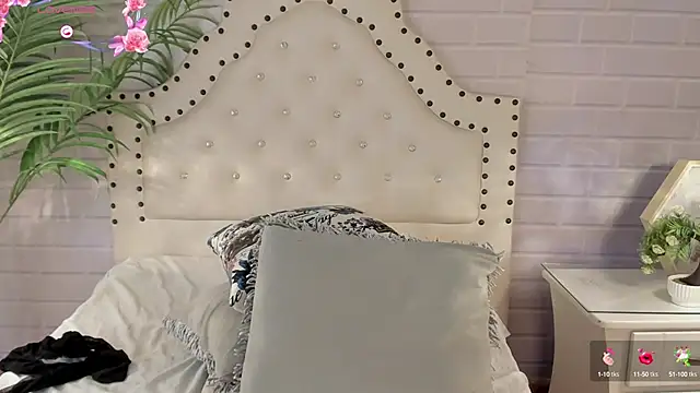 Snapshot of _Eurekaa_ chatting on March 15, 2025, 11:50 pm Eurekaa online show from March 15, 2025, 11:50 pm