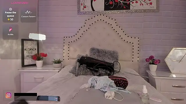  Eurekaa  online show from September 28, 2025, 3:23 am