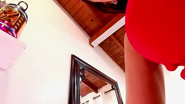 danna berlin  online show from February 13, 2025, 7:21 pm