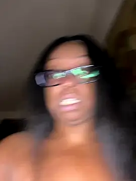 Goddesskarisma online show from November 25, 2025, 6:24 am