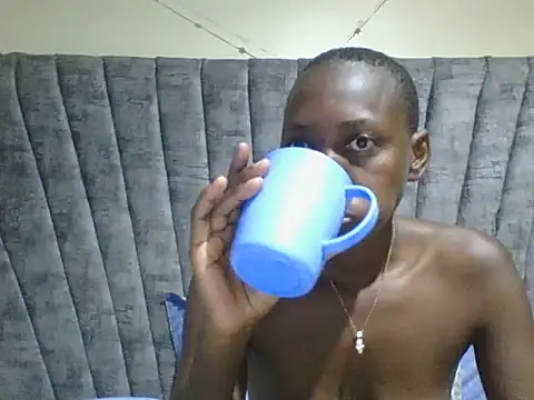 Dizzydose online show from March 11, 2025, 4:54 am