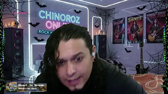 chino roz online show from October 26, 2025, 7:36 am