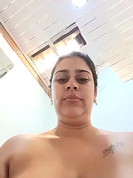 Latina sexy1 online show from November 18, 2025, 2:32 pm