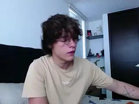 Santiago kiler online show from December 11, 2024, 4:53 pm