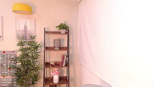 Sassy--Girl online show from February 12, 2025, 6:51 pm