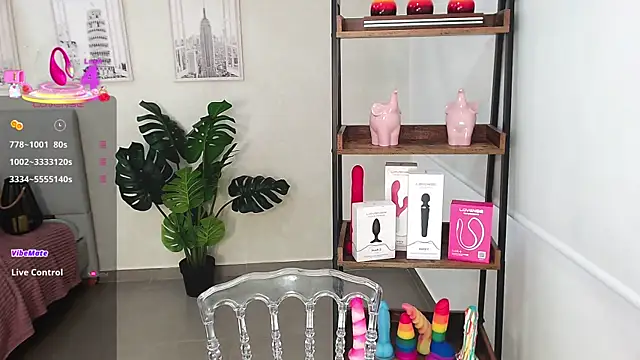 Sassy--Girl online show from February 27, 2025, 6:09 pm