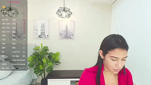 Sassy--Girl online show from October 1, 2025, 6:14 pm