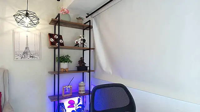 Sassy--Girl online show from March 28, 2026, 6:40 pm