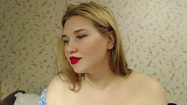 Snapshot of mmmPinUpGirl chatting on December 8, 2024, 1:56 am mmmPinUpGirl online show from December 8, 2024, 1:56 am
