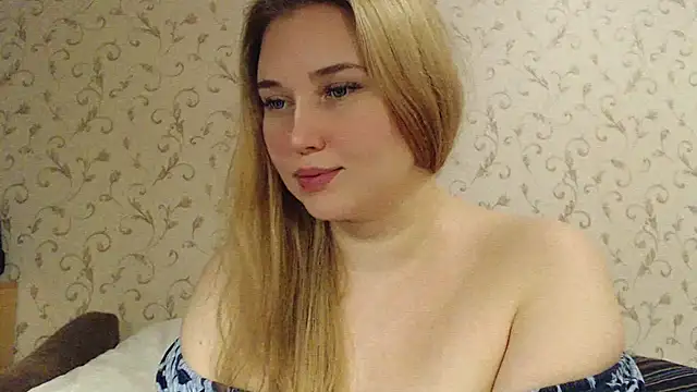 Snapshot of mmmPinUpGirl chatting on December 8, 2024, 8:58 pm mmmPinUpGirl online show from December 8, 2024, 8:58 pm