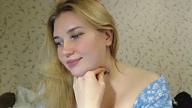 Snapshot of mmmPinUpGirl chatting on January 19, 2025, 1:53 am mmmPinUpGirl online show from January 19, 2025, 1:53 am
