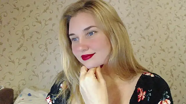 Snapshot of mmmPinUpGirl chatting on September 9, 2025, 5:56 pm mmmPinUpGirl online show from September 9, 2025, 5:56 pm