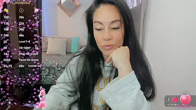 Snapshot of jlove_bss chatting on February 26, 2025, 12:58 pm jlove bss online show from February 26, 2025, 12:58 pm